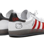 Tênis Adidas Gazelle Indoor x Hello Kitty "50th Anniversary" Branco