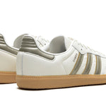 Tênis Adidas Samba OG Feminino "Cyber Mettalic" Branco