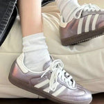 Tênis Adidas Samba OG Feminino "Supplier Colour Off White Gum" Metálico