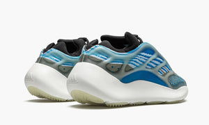 Tênis Yeezy 700 V3 "Arzareth"