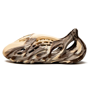 Tênis Yeezy Foam Runner "Mx Cream Clay"