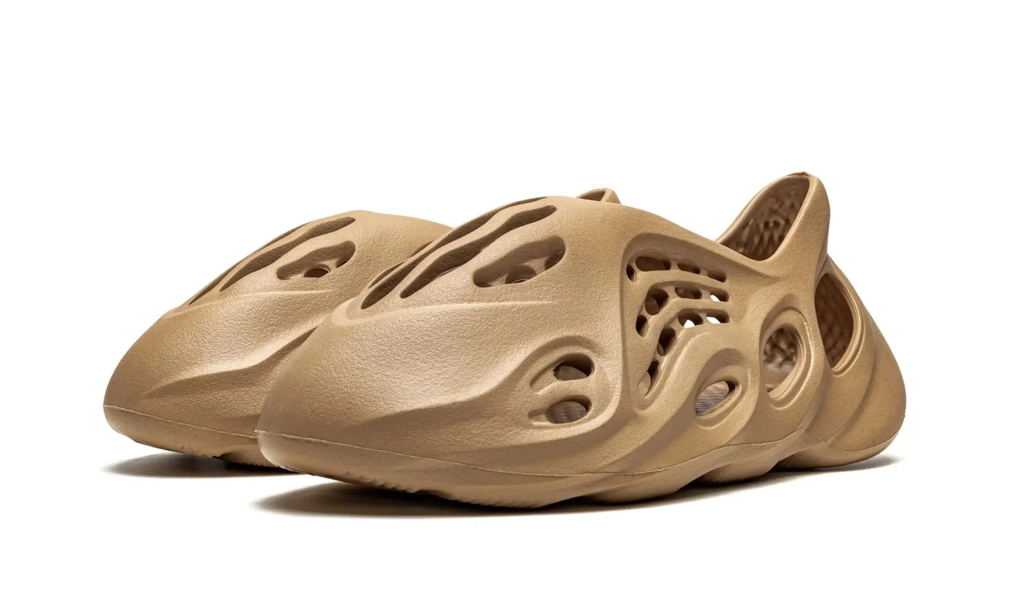 Tênis Yeezy Foam Runner "Ochre"