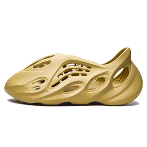 Tênis Yeezy Foam Runner "Sulfur"