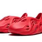 Tênis Adidas Yeezy Foam Runner "Vermillion"