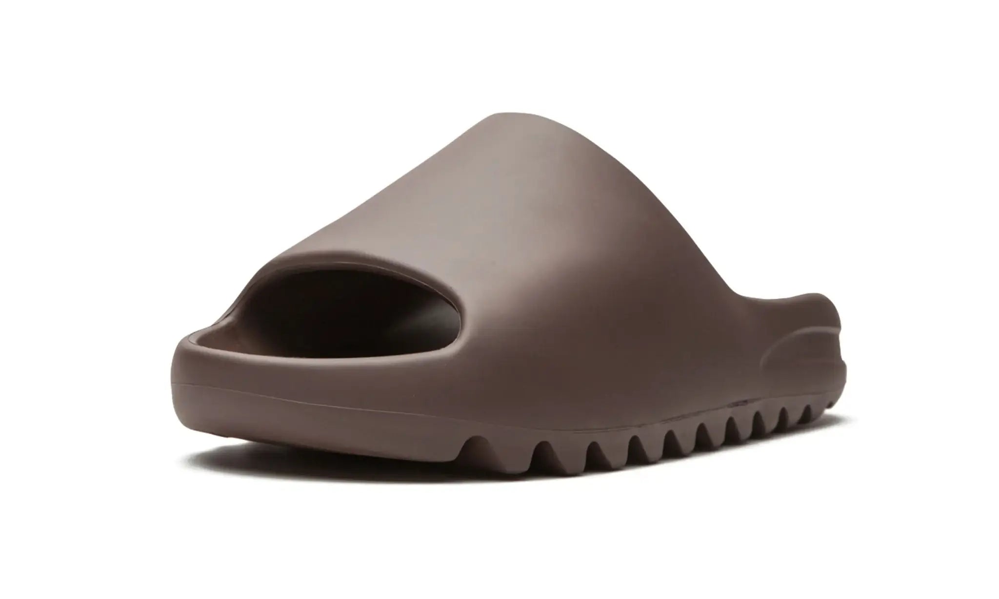 Yeezy Slide "Soot" Marrom