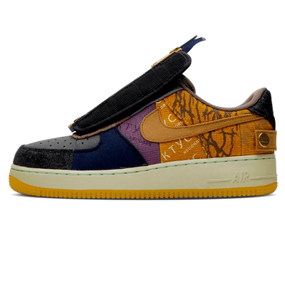 Tênis Air Force 1 x Travis Scott 