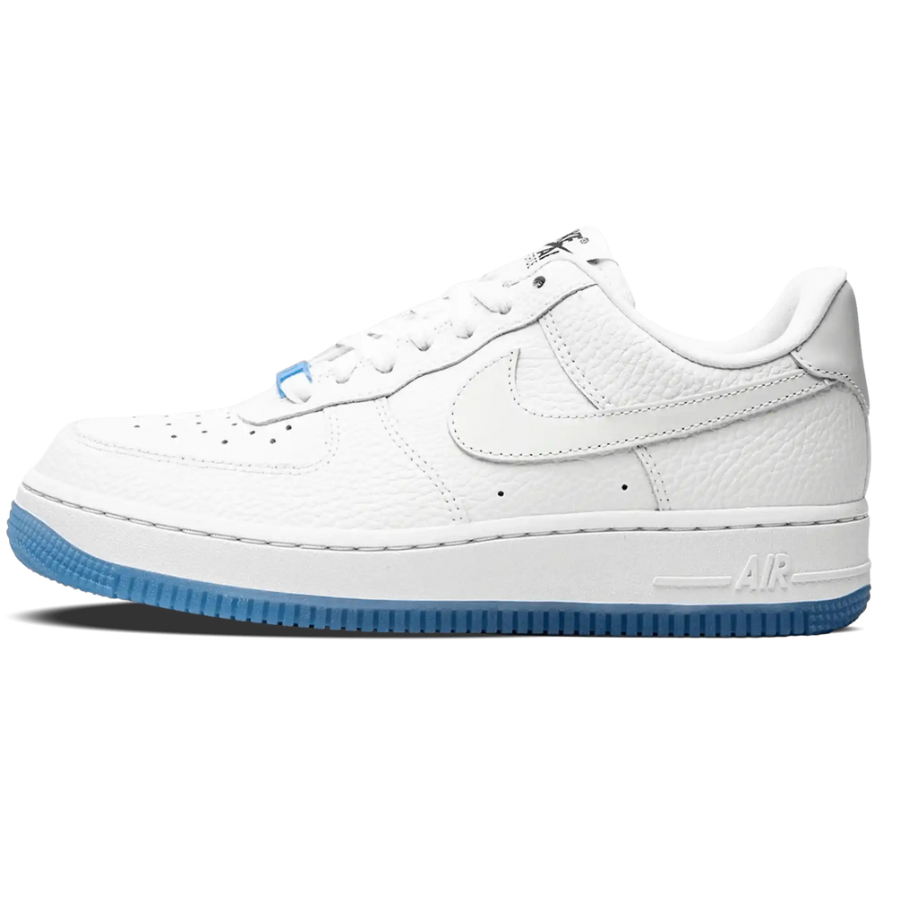 Tênis Air Force 1 "Reactive Swoosh"