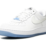 Tênis Air Force 1 "Reactive Swoosh"