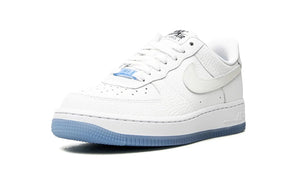 Tênis Air Force 1 "Reactive Swoosh"