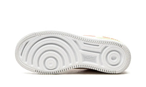 Tênis Air Force 1 Shadow "Magic Ember" Branco / Laranja