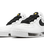 Tênis Air Force 1 x G-Dragon "Para-Noise 2.0" Branco / Preto