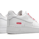 Tênis Air Force 1 x Supreme "White" Branco
