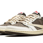 Tênis Air Jordan 1 Low x Travis Scott "Reverse Mocha"