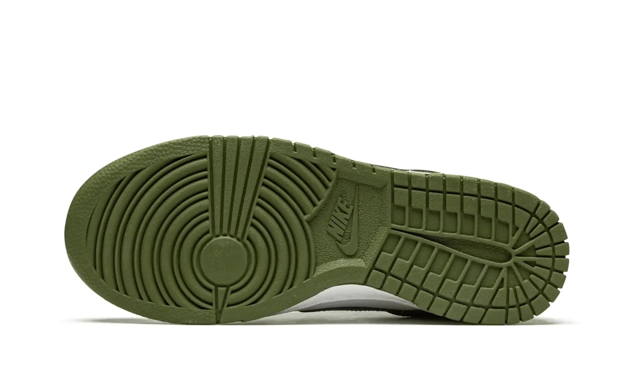 Tênis Nike Dunk Low "Medium Olive" Verde
