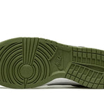 Tênis Nike Dunk Low "Medium Olive" Verde