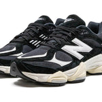 Tênis New Balance 9060 "Black White" Preto / Branco