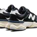 Tênis New Balance 9060 "Black White" Preto / Branco