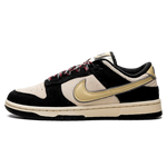 Tênis Nike Dunk Low "Black Team Gold" Preto / Dourado