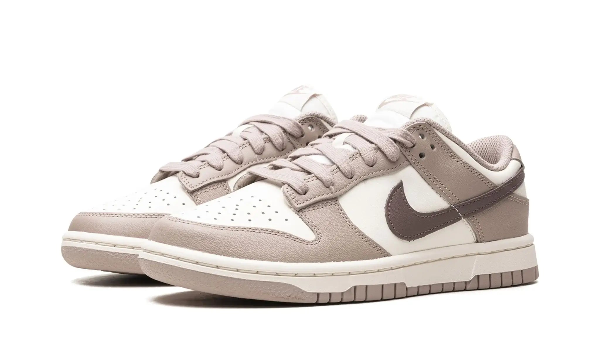 Tênis Nike Dunk Low "Diffused Taupe" Marrom