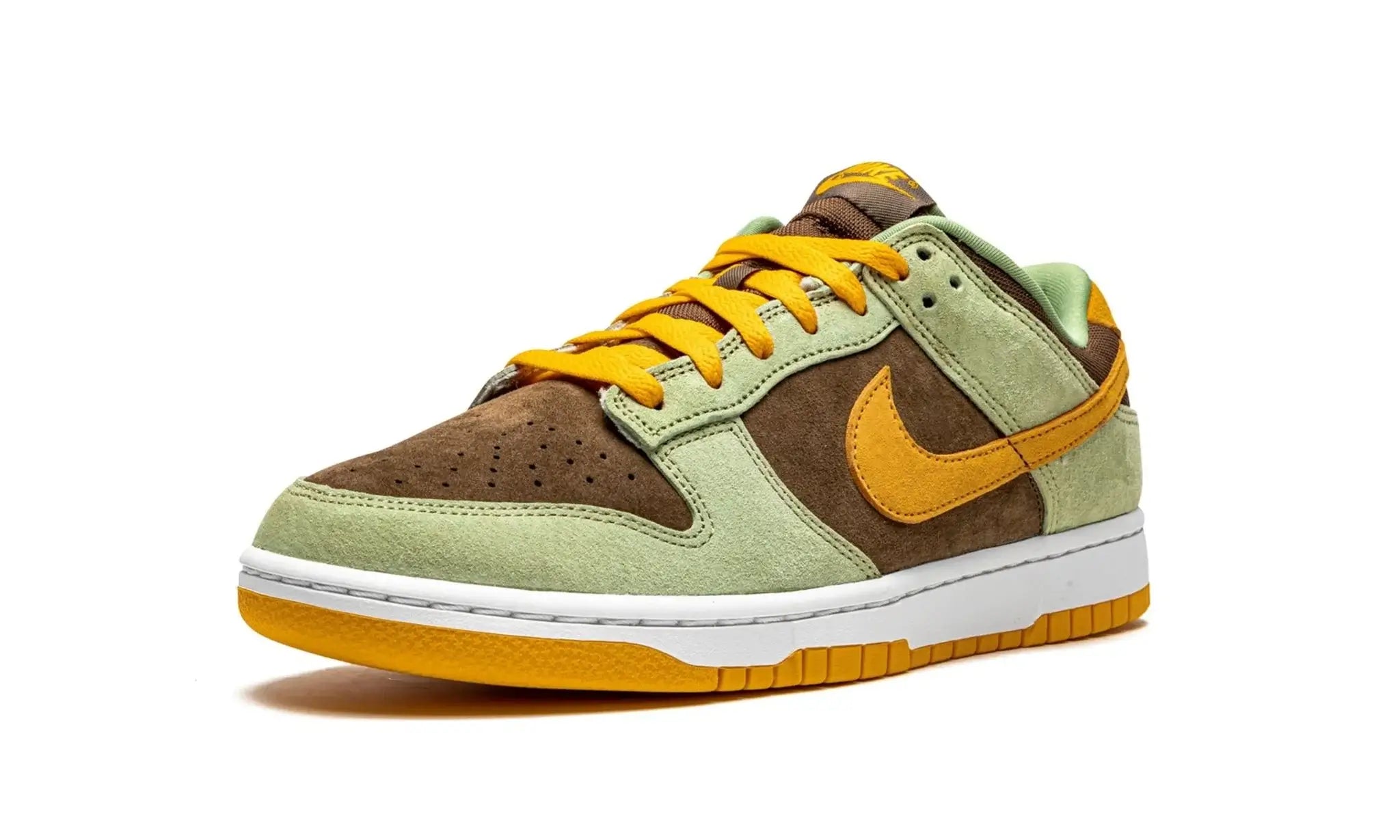 Tênis Nike Dunk Low "Dusty Olive" Verde / Marrom