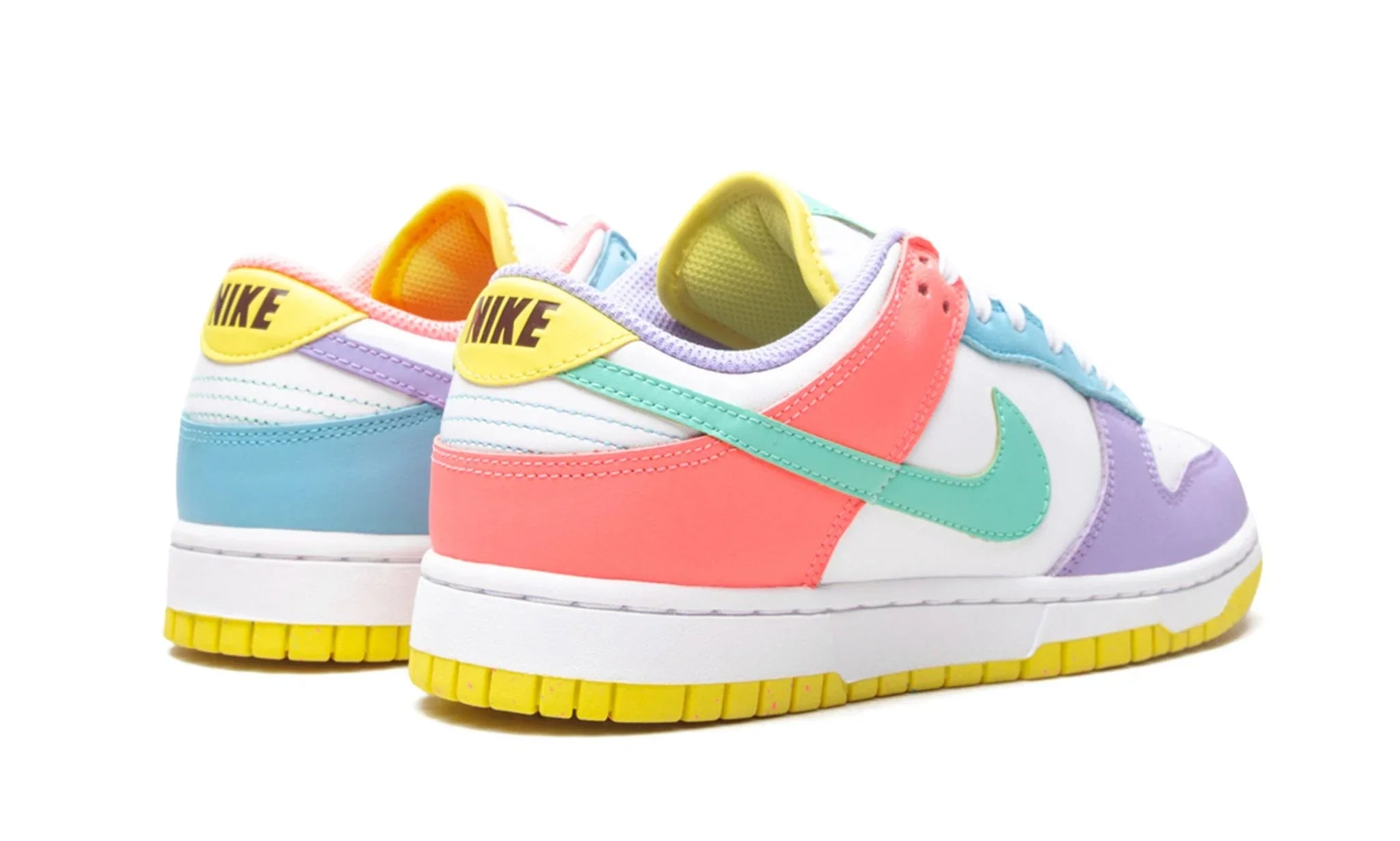 Tênis Nike Dunk Low "Easter" Colorido