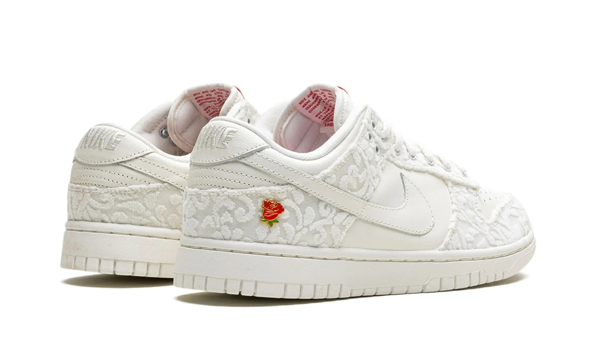 Tênis Nike Dunk Low "Give Her Flowers" Branco