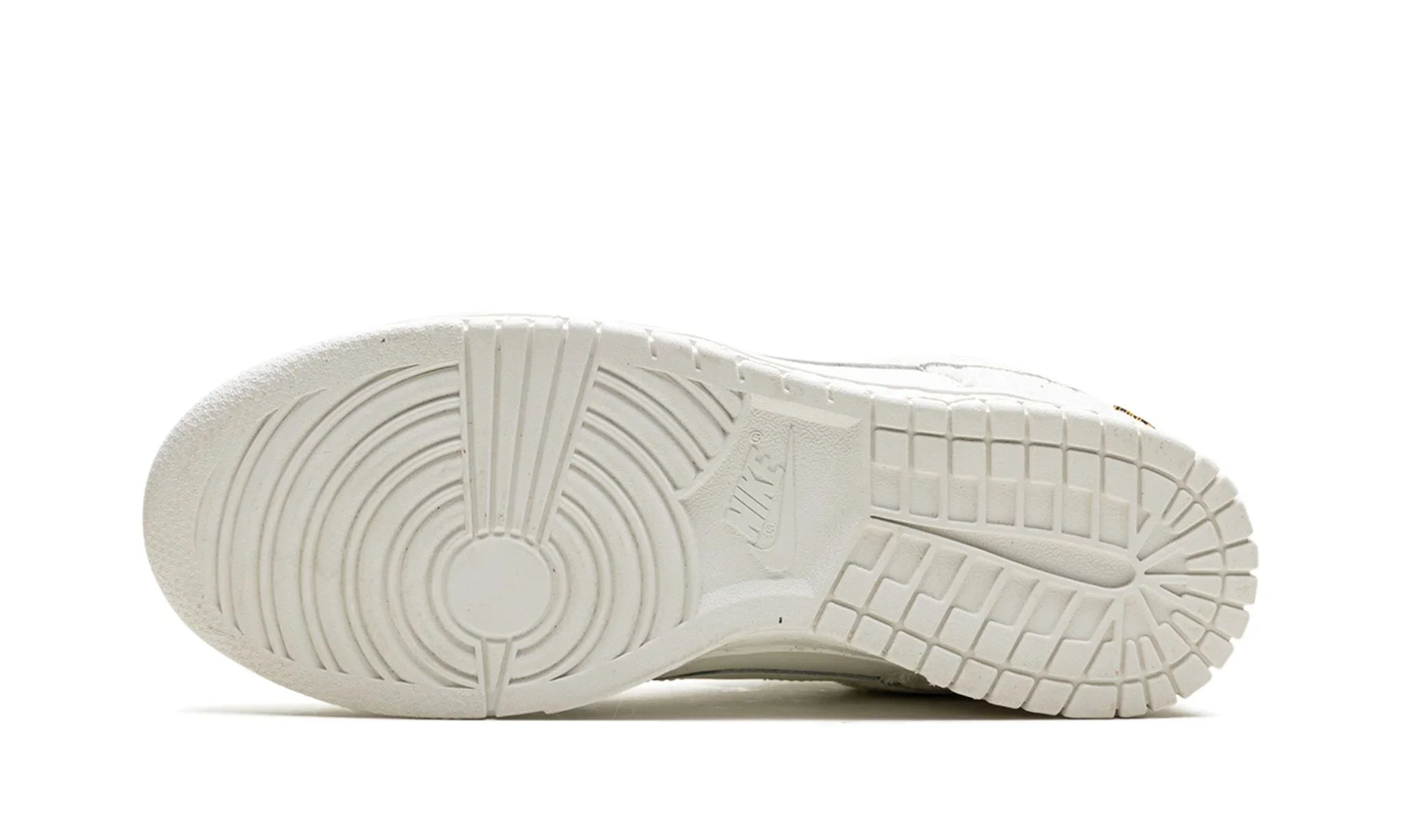 Tênis Nike Dunk Low "Give Her Flowers" Branco