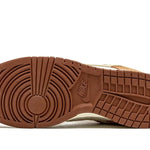Tênis Nike Dunk Low "Medium Curry" Marrom