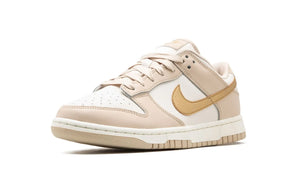 Tênis Nike Dunk Low "Metallic Gold" Dourado
