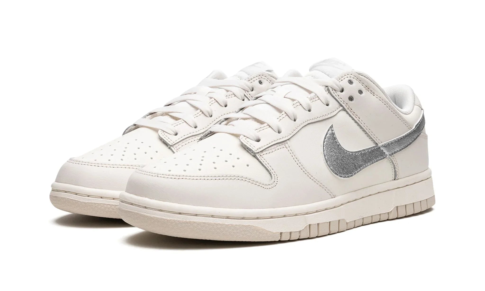 Tênis Nike Dunk Low "Oxygen Purple" Roxo / Lilás