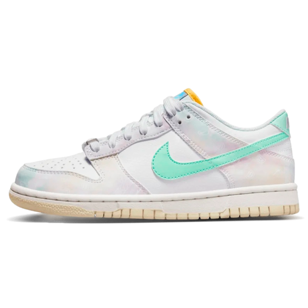 Tênis Nike Dunk Low "Pastel Paisley" Lilás
