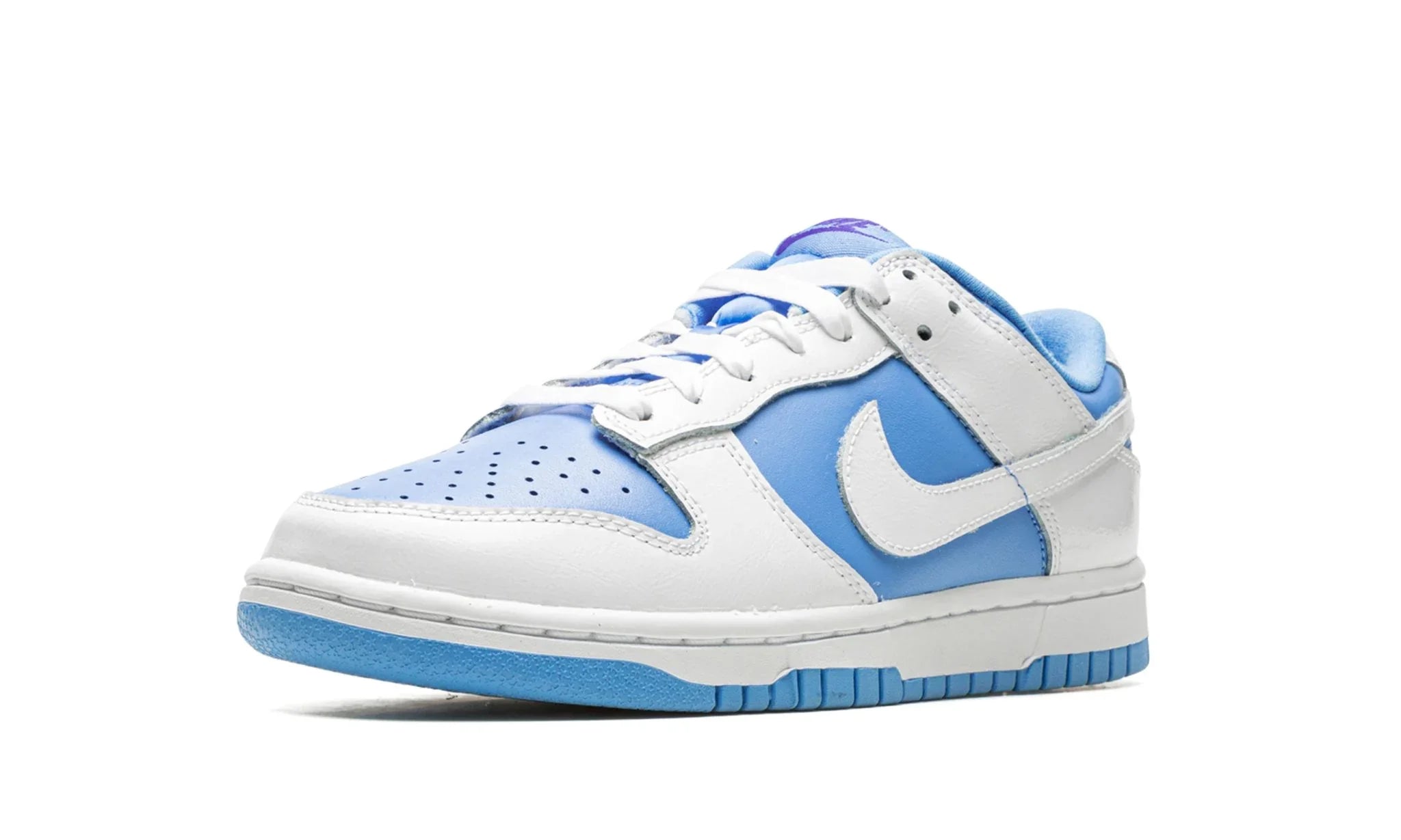 Tênis Nike Dunk Low "Reverse University Blue" Branco / Azul
