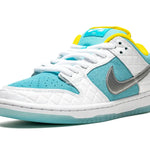 Tênis Nike Dunk Low SB x FTC "Lagoon Pulse" Branco / Azul
