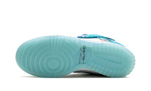 Tênis Nike Dunk Low SB x Futura "Bleached Aqua" Azul
