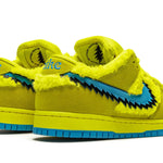 Tênis Nike Dunk Low SB x Grateful Dead "Yellow Bear" Amarelo