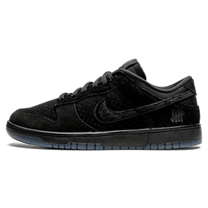 Tênis Nike Dunk Low x Undefeated "5 on it"