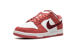 Tênis Nike Dunk Low "Valentine's Day" Vermelho
