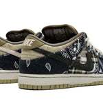 Tênis Nike Dunk Low SB  x Travis Scott "Cactus Jack"
