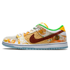 Tênis Nike Dunk Low SB "Street Hawker" Colorido