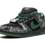 Tênis Nike Dunk Low SB "There Skateboards" Preto / Verde