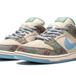 Tênis Nike Dunk Low SB x Crenshaw Skate Club Colorido