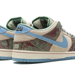 Tênis Nike Dunk Low SB x Crenshaw Skate Club Colorido